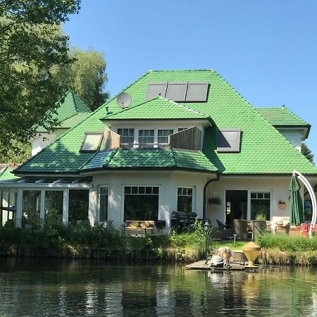 Moderne Maisonette-Wohnung Am Karpfenteich; Modern Apartment With View Of The Carp Pond Barmstedt Kültér fotó