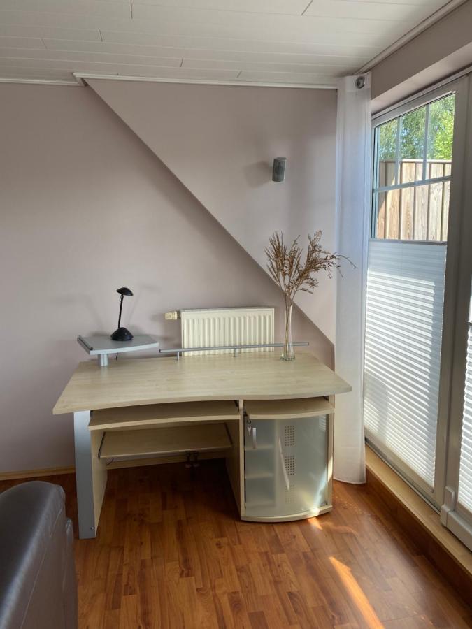 Moderne Maisonette-Wohnung Am Karpfenteich; Modern Apartment With View Of The Carp Pond Barmstedt Kültér fotó