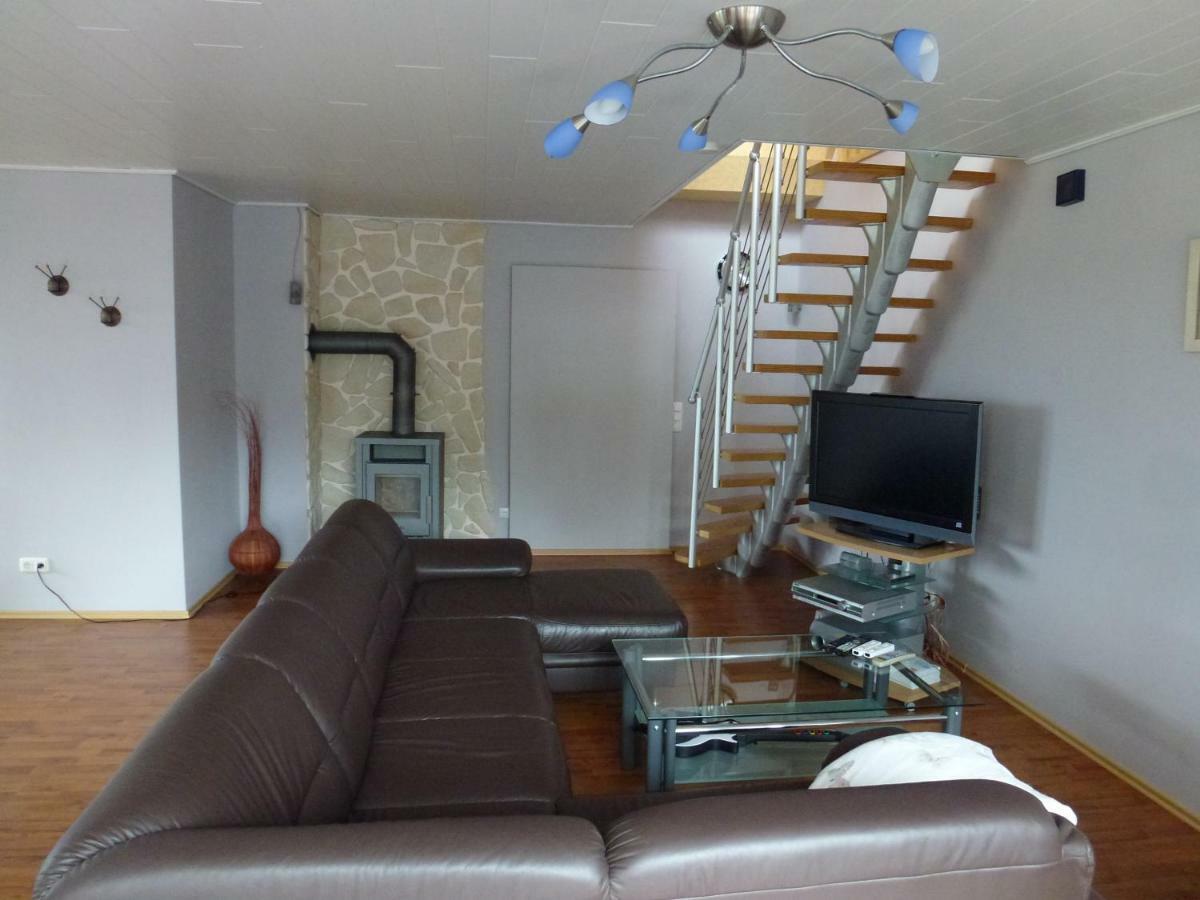 Moderne Maisonette-Wohnung Am Karpfenteich; Modern Apartment With View Of The Carp Pond Barmstedt Kültér fotó
